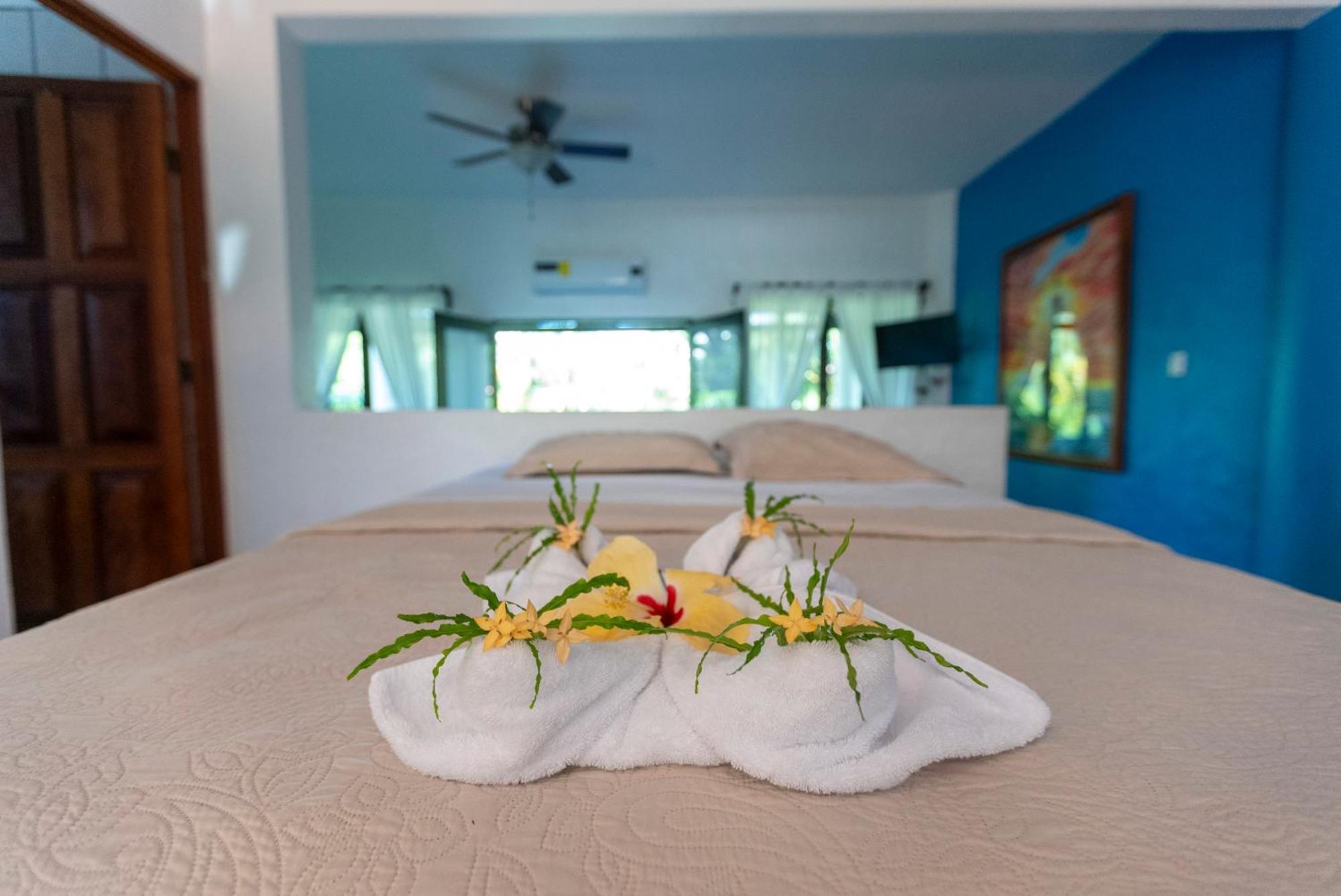 Condiminium Villas Mymosa Manuel Antonio Exteriér fotografie